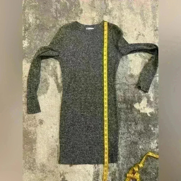 Women’s Thin Gray Popular 21 Dress - Picture 6 of 6